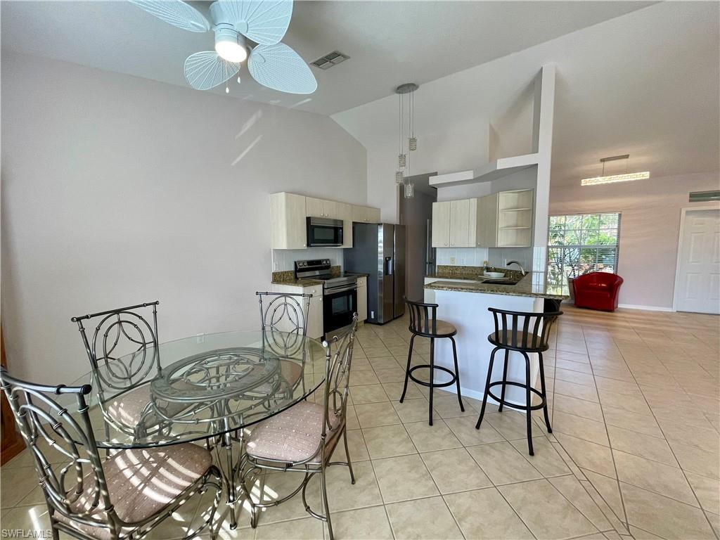 VALENCIA AT ORANGE TREE - Residential Lease