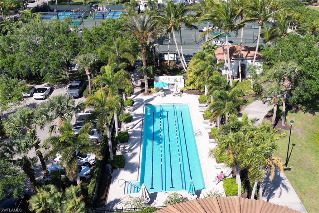 ISLAND WALK - Residential