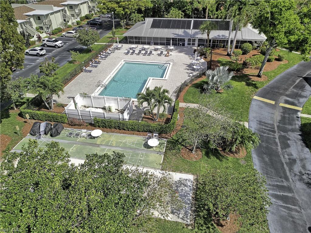 HIDDEN GARDENS - Residential