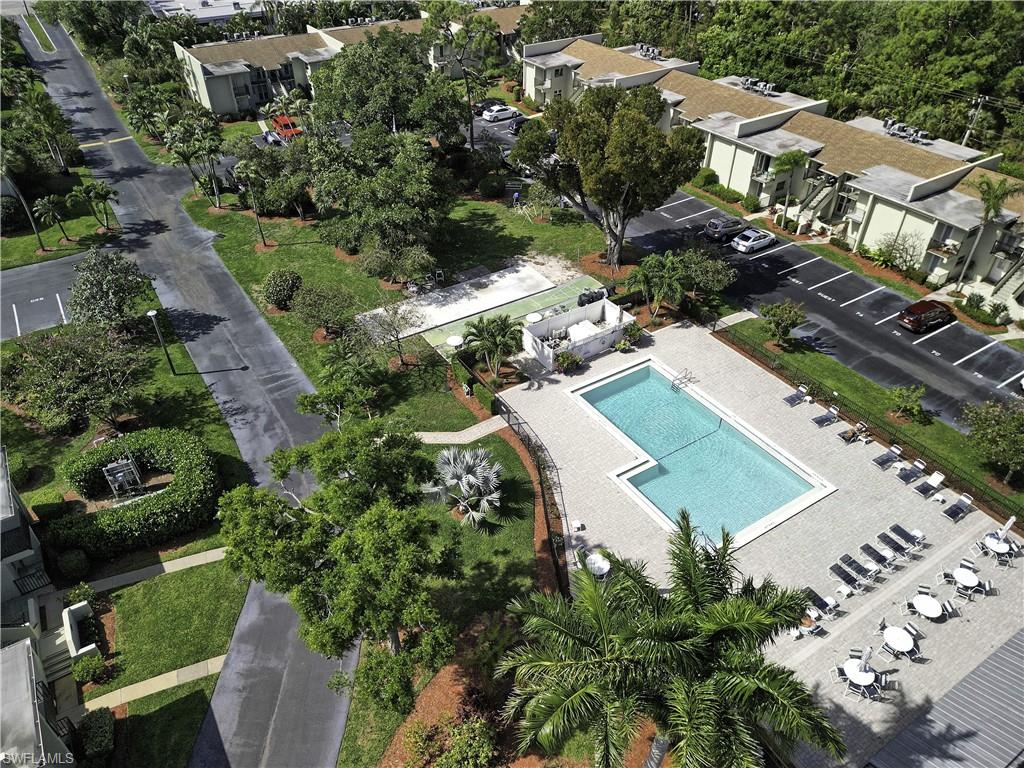 HIDDEN GARDENS - Residential