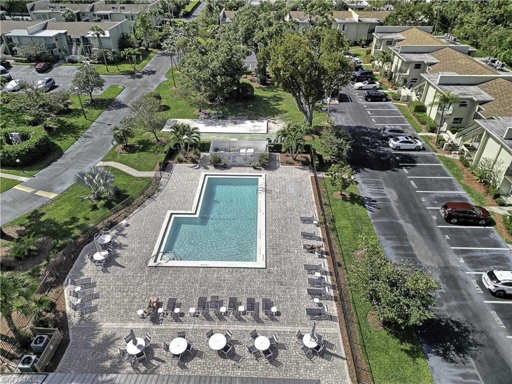 HIDDEN GARDENS - Residential