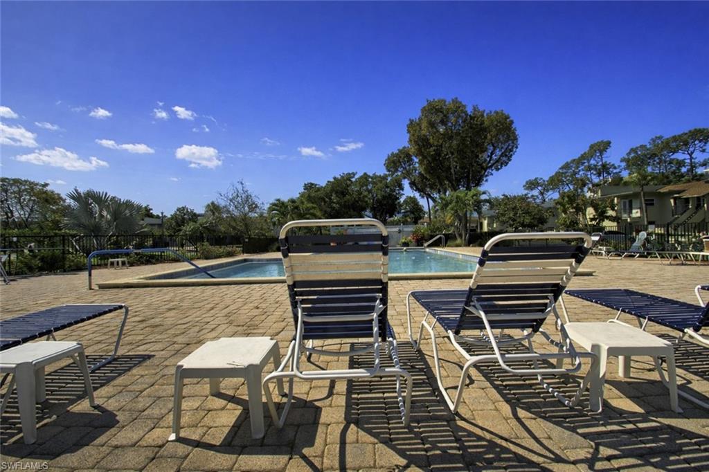 HIDDEN GARDENS - Residential