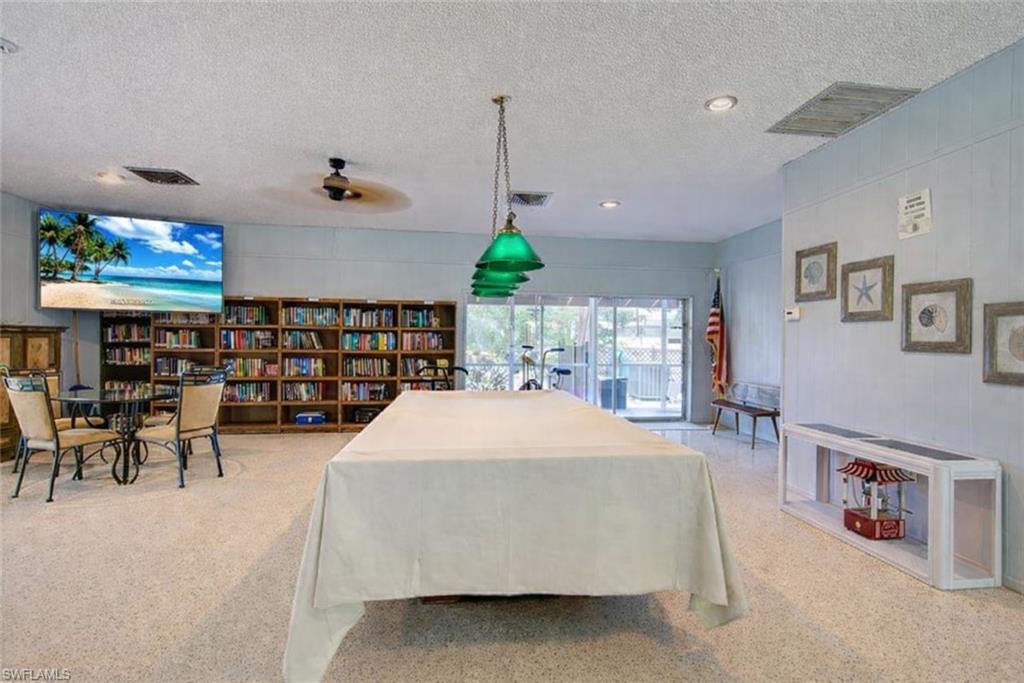 HIDDEN GARDENS - Residential