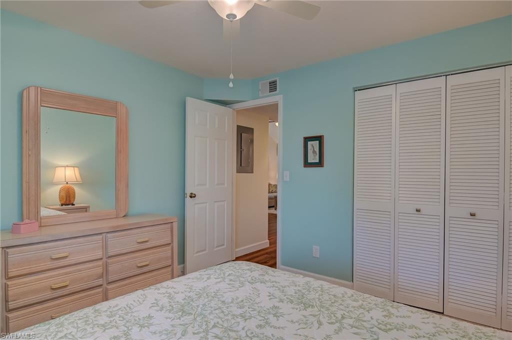 VILLAGES ON COURT SIDE - Residential