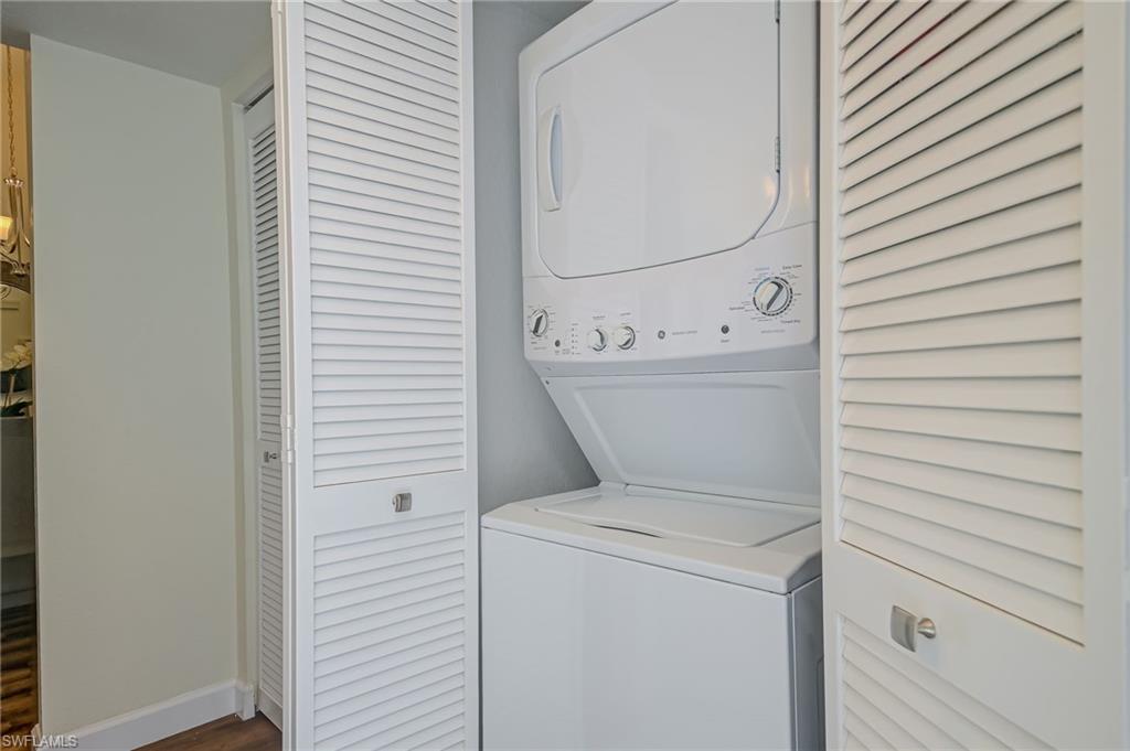 VILLAGES ON COURT SIDE - Residential