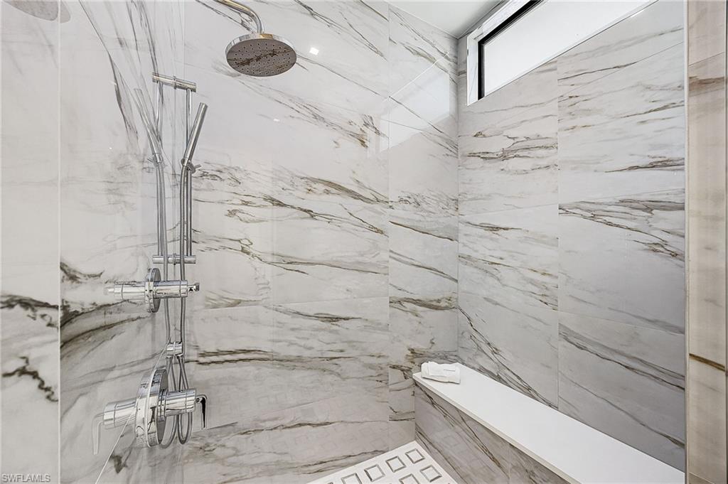 VENETIAN GARDENS - Residential