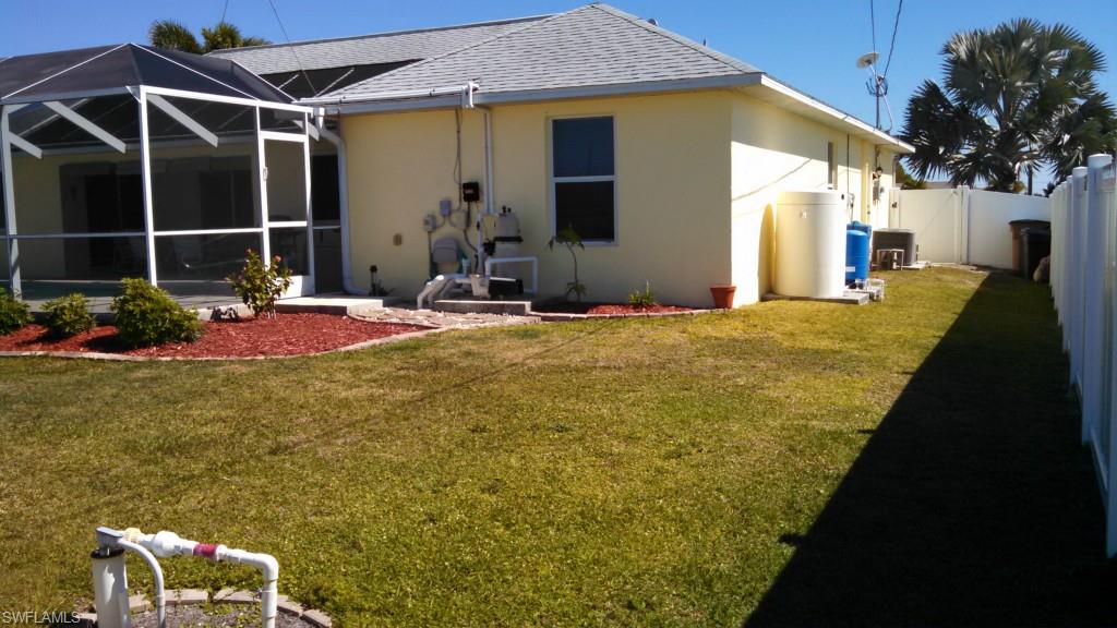 CAPE CORAL - Residential