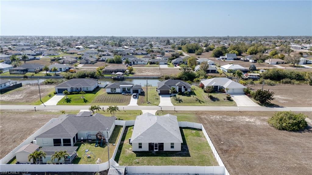 CAPE CORAL - Residential