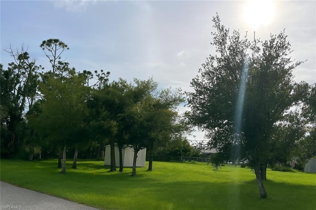 PORT CHARLOTTE - Land