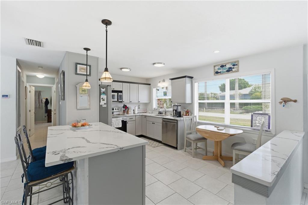 HARBOR HEIGHTS - Residential