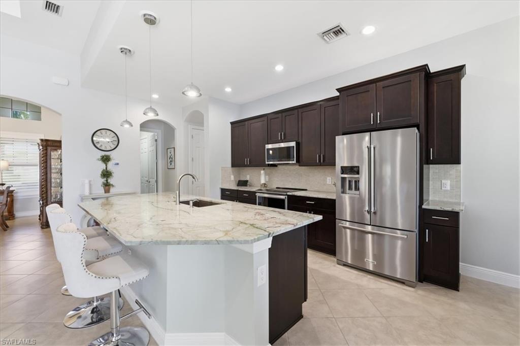 HAMPTON PARK - Residential