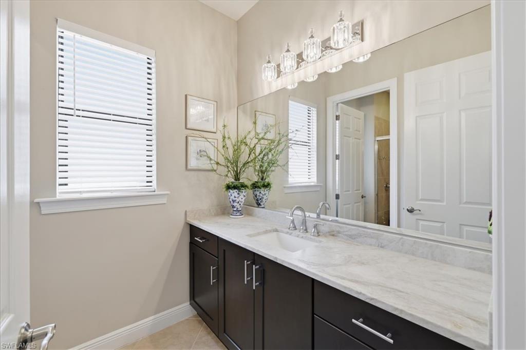 HAMPTON PARK - Residential