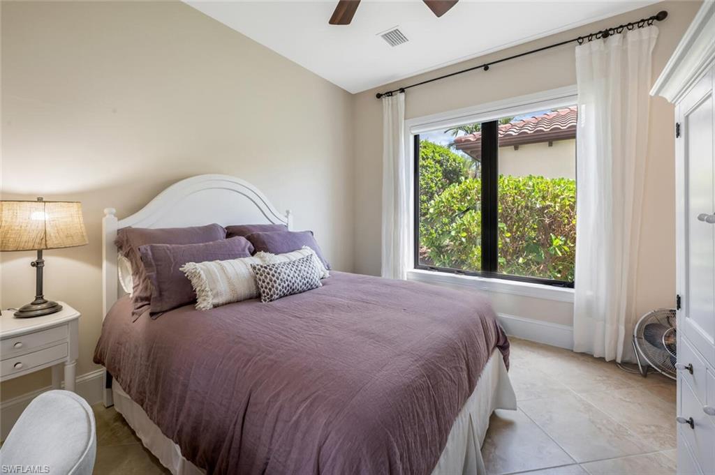 TRADITIONS - Residential Lease