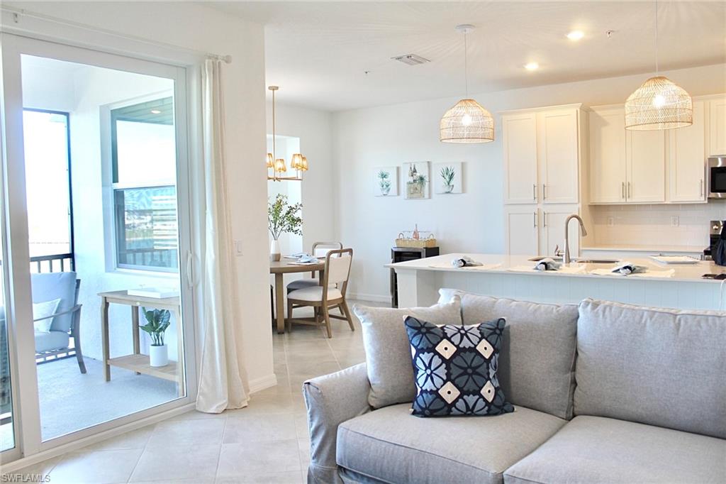 WEBBS RESERVE - Residential Lease