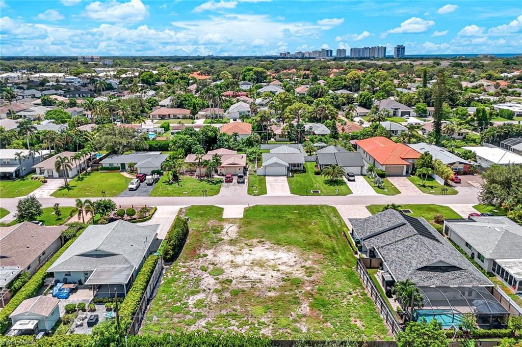 NAPLES PARK - Land