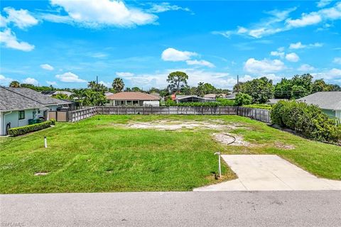 741 95th AVE N NAPLES FL 34108