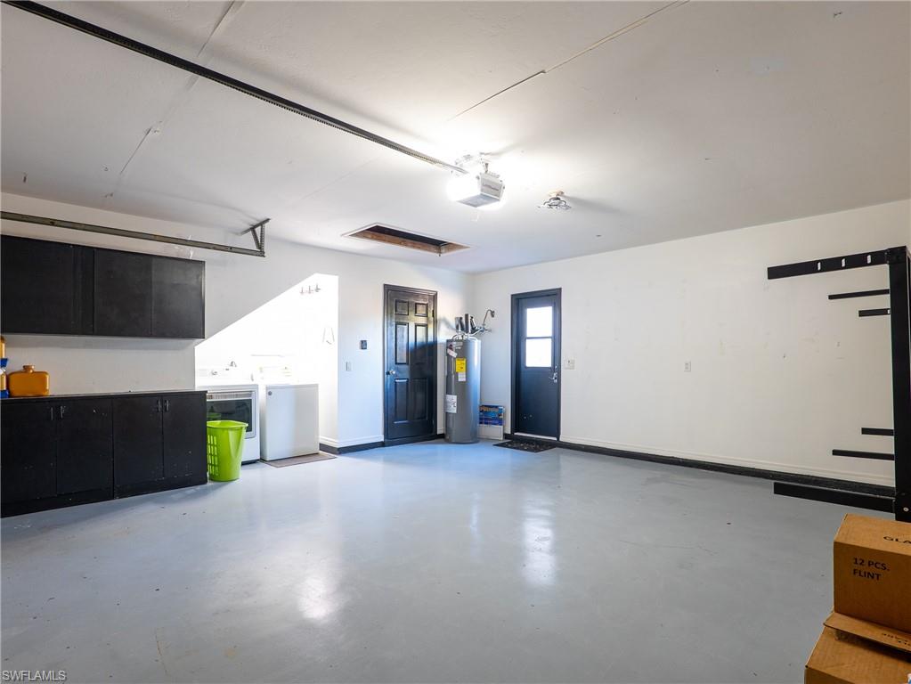 SAN CARLOS PARK - Residential