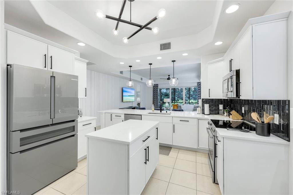 BELLAVISTA AT MIROMAR LAKES - Residential