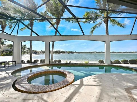 11729 Via Savona CT MIROMAR LAKES FL 33913