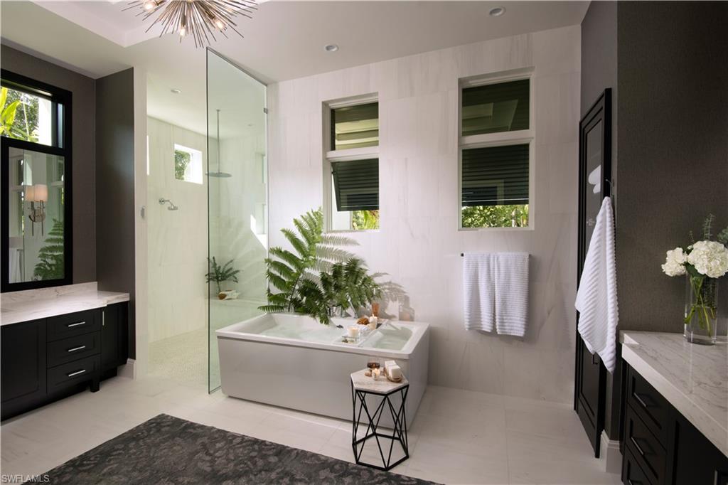 QUAIL WEST - Residential