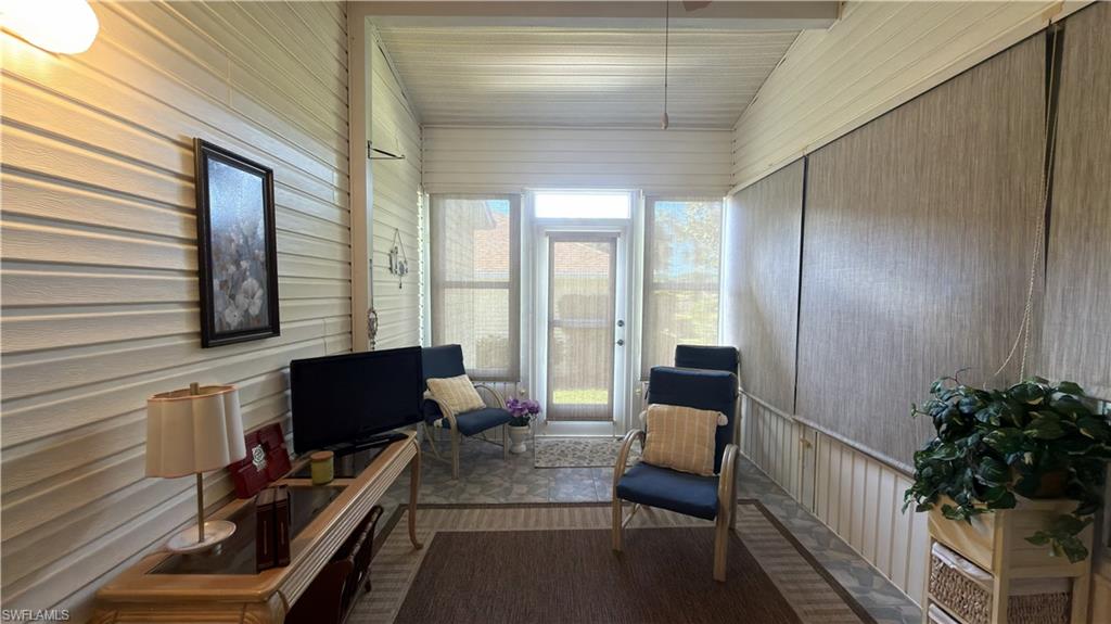 CAROUSEL COVE - Residential Lease