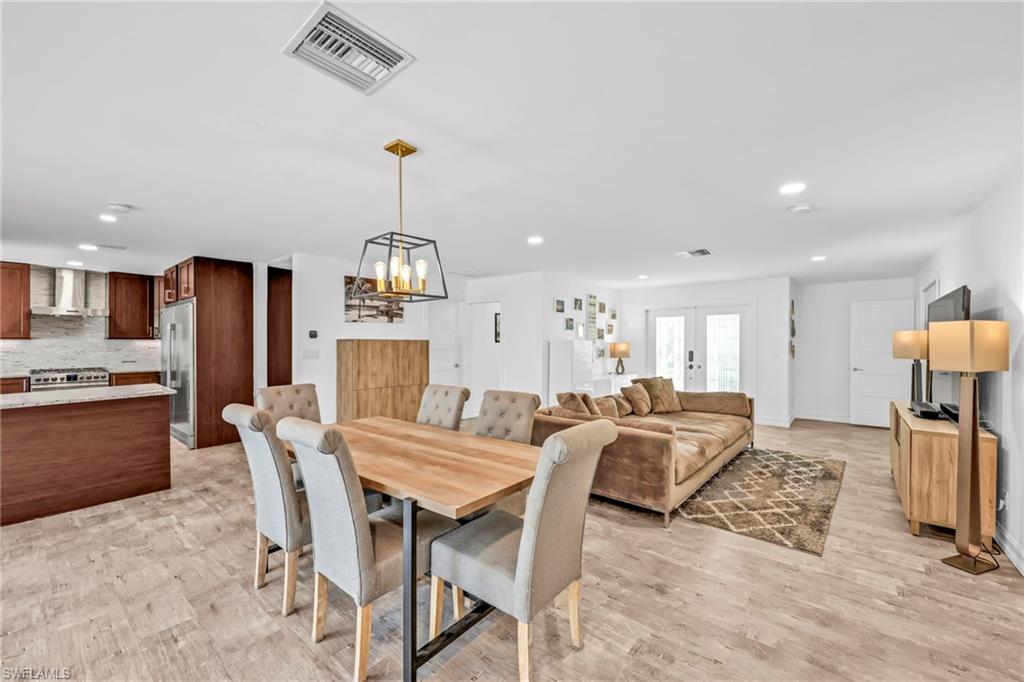 GOLDEN GATE ESTATES - Residential