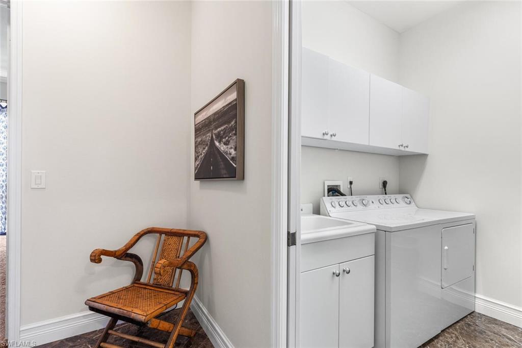 THE SHORES - Residential