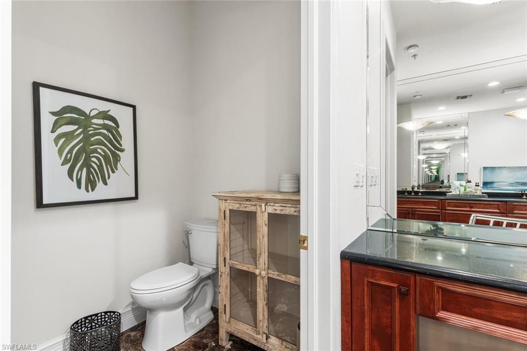 THE SHORES - Residential