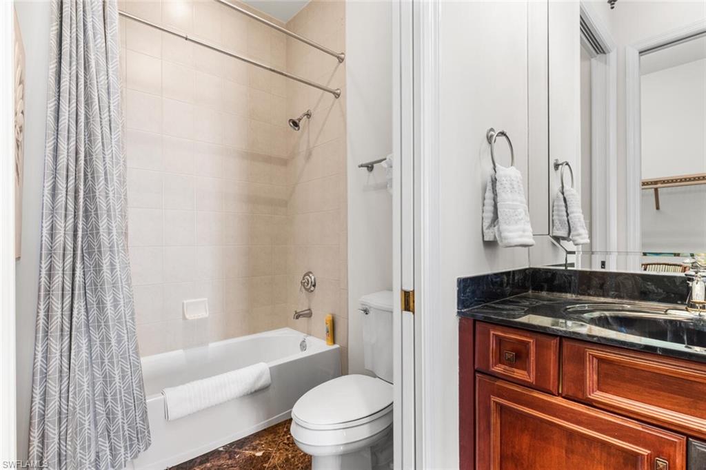 THE SHORES - Residential