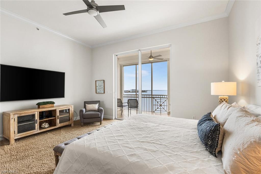 THE SHORES - Residential