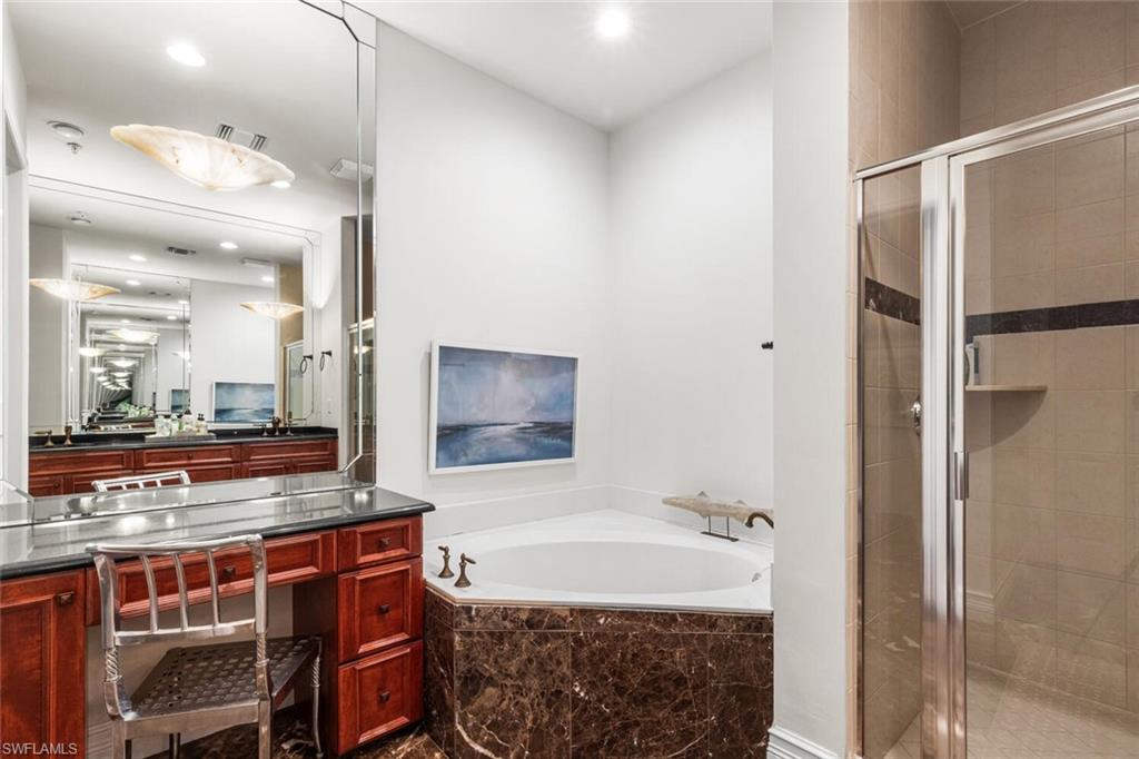 THE SHORES - Residential