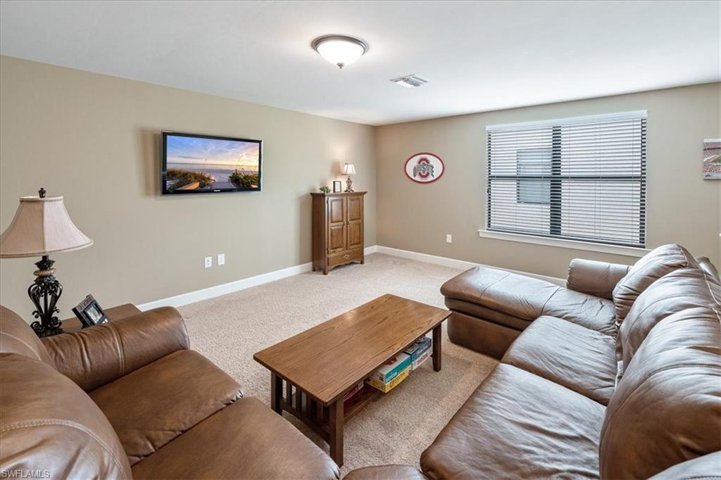 CAMDEN LAKES - Residential