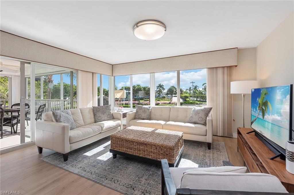 SOUTHERN BREEZE GARDENS - Residential