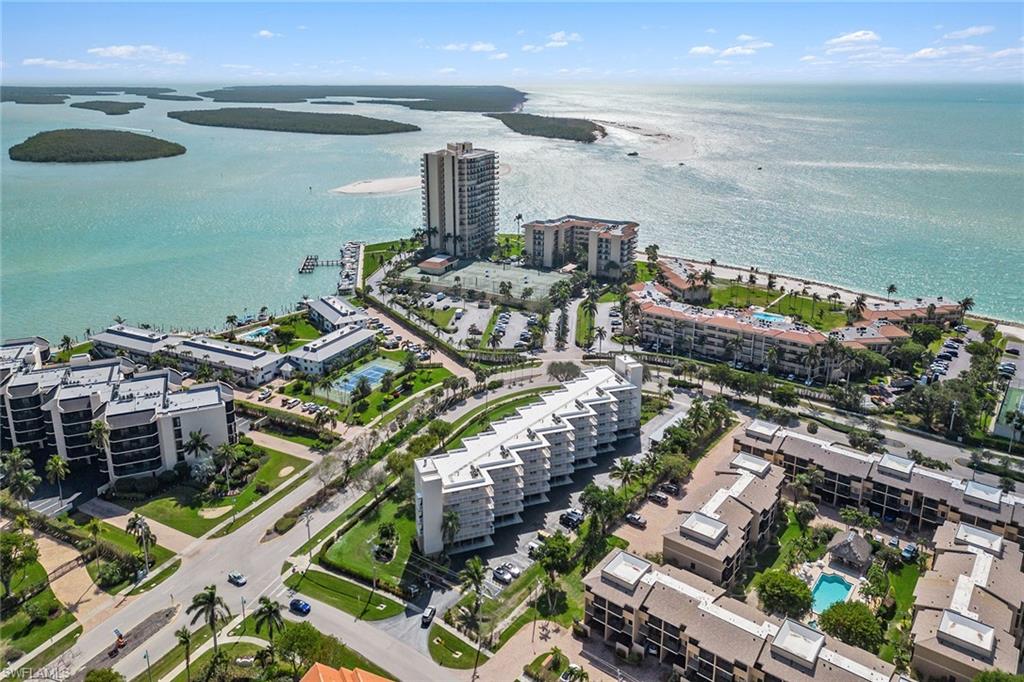 SOUTHERN BREEZE GARDENS - Residential