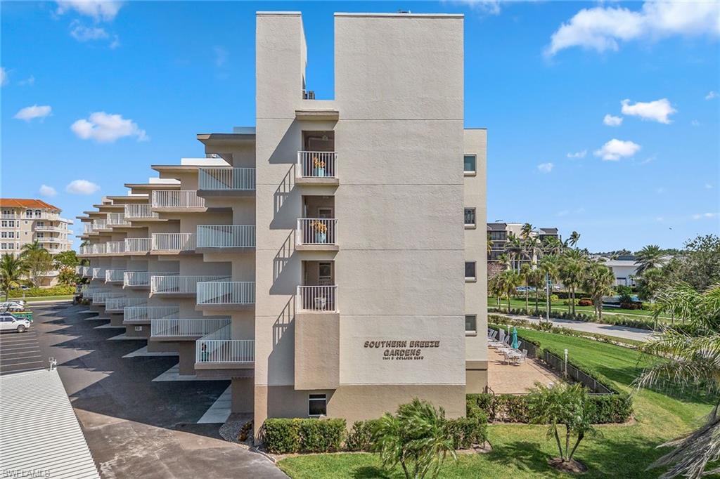 SOUTHERN BREEZE GARDENS - Residential