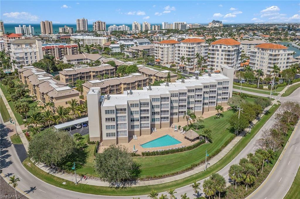 SOUTHERN BREEZE GARDENS - Residential