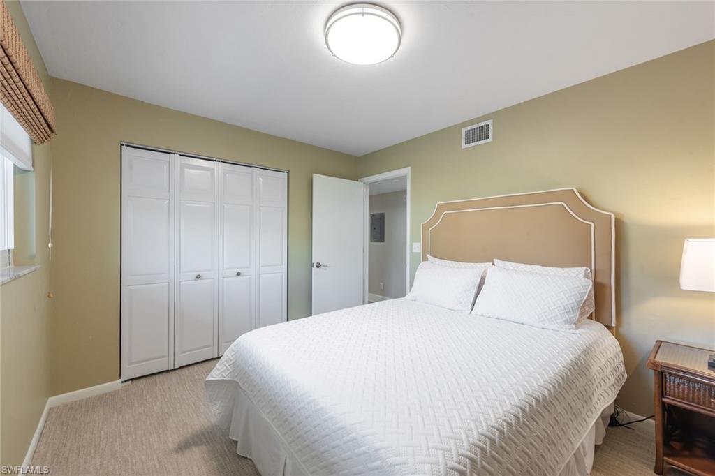 SOUTHERN BREEZE GARDENS - Residential