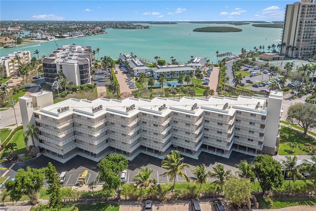 SOUTHERN BREEZE GARDENS - Residential