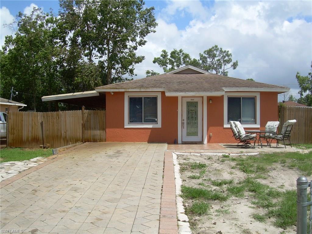 NAPLES MANOR - Residential