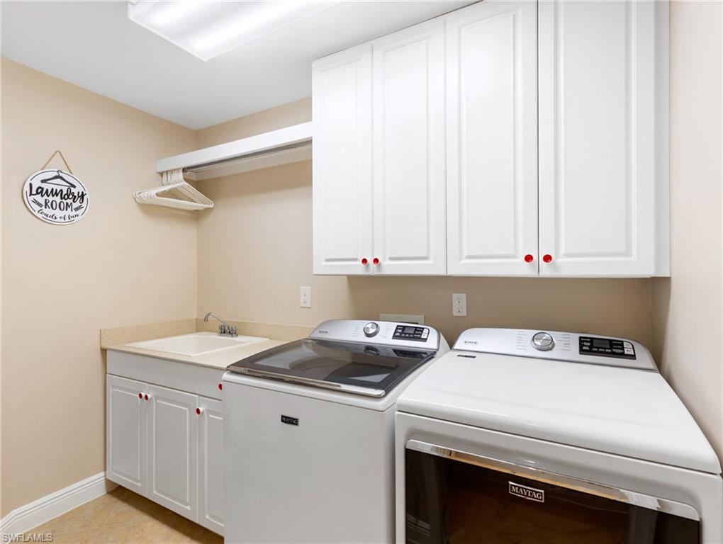 SHERRILL POINT - Residential