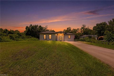 Photo of 4236 16th AVE SE, NAPLES, FL 34117 (MLS # 226022865)