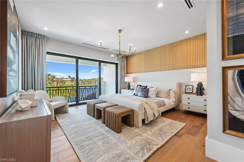 BAY COLONY SHORES - Residential