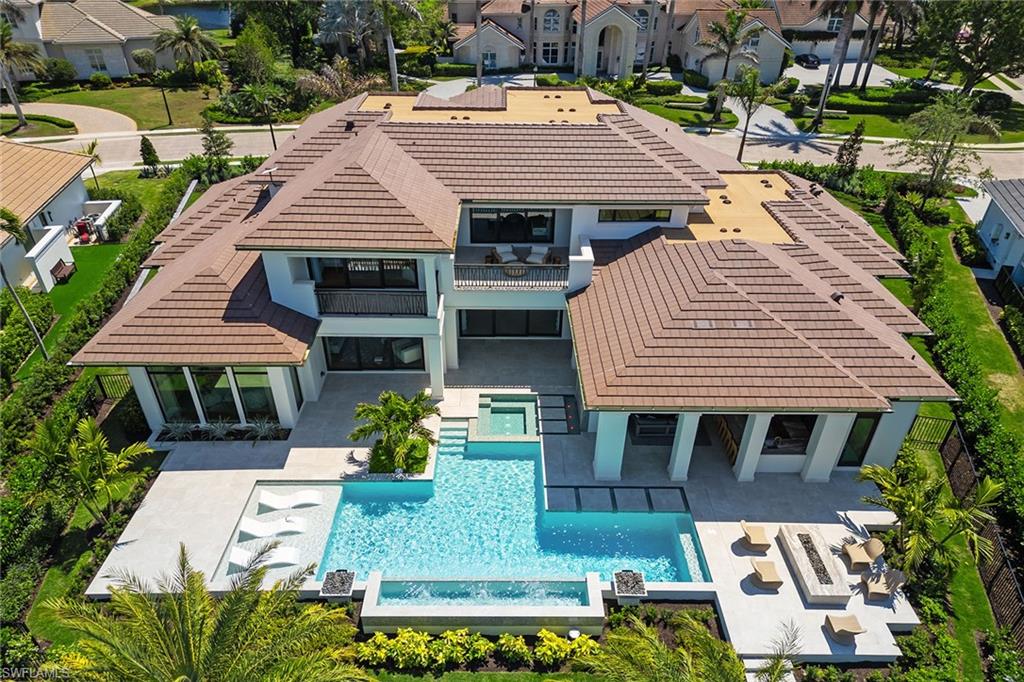 BAY COLONY SHORES - Residential