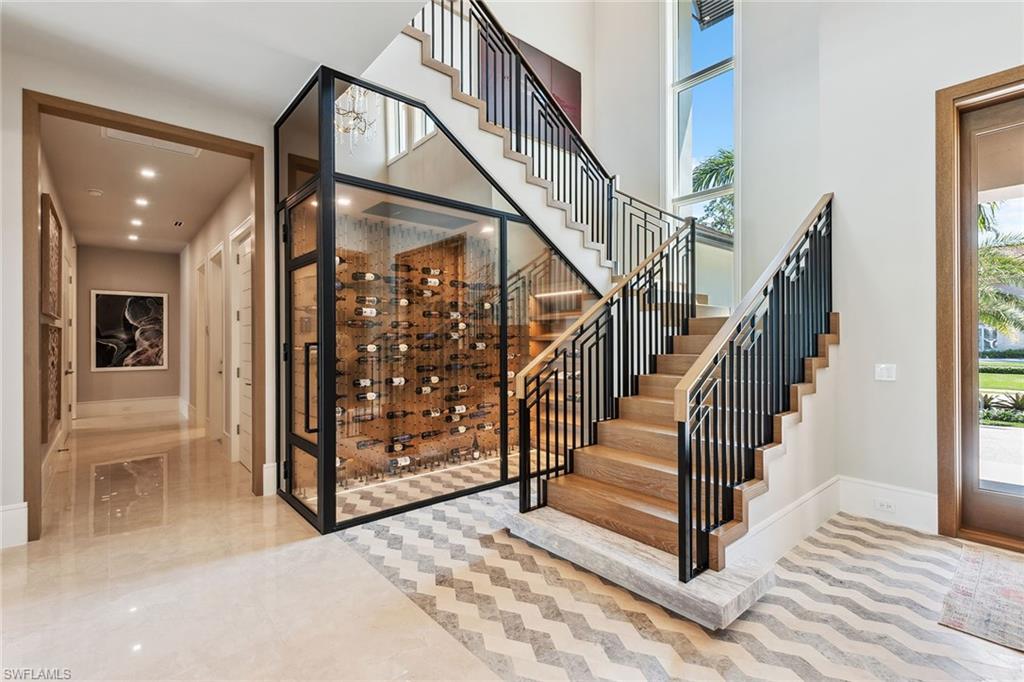 BAY COLONY SHORES - Residential