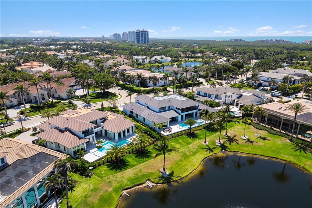 BAY COLONY SHORES - Residential