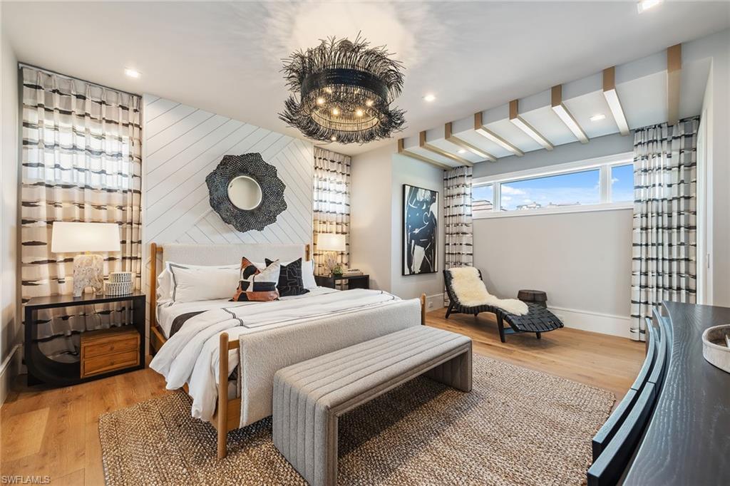 BAY COLONY SHORES - Residential