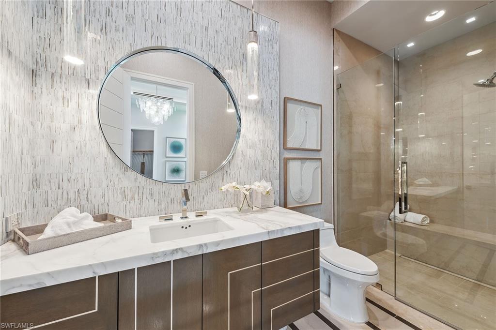 BAY COLONY SHORES - Residential