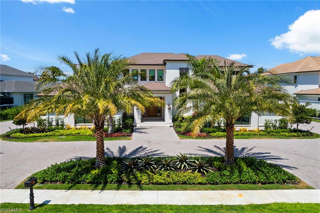 BAY COLONY SHORES - Residential