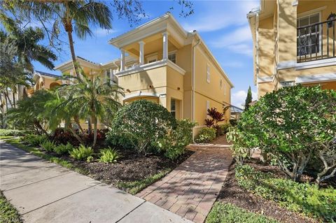 7873 Veronawalk BLVD NAPLES FL 34114