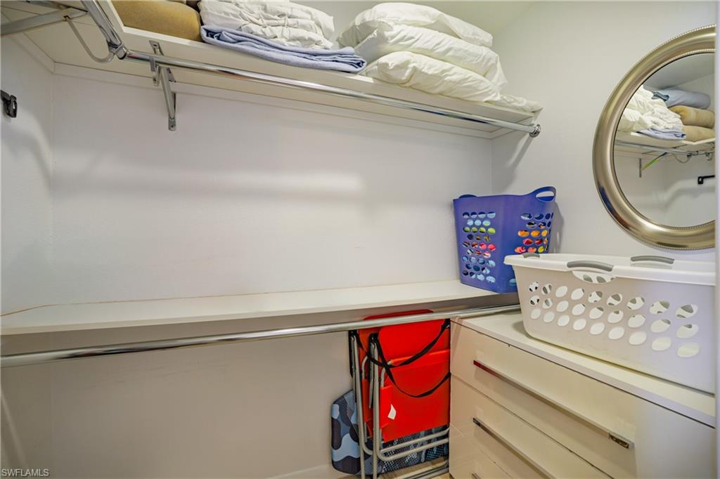 BEACH AND TENNIS CLUB - Residential